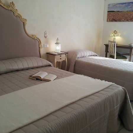 Bed and Breakfast Dimora Delle Rondini Поліньяно-а-Маре Екстер'єр фото